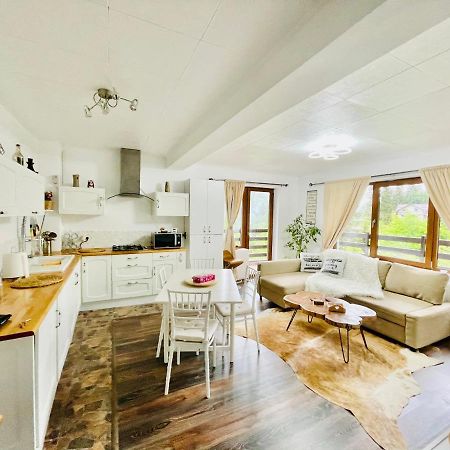 Delux Apartment Predeal Bagian luar foto