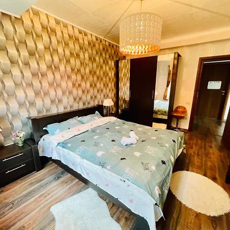 Delux Apartment Predeal Bagian luar foto