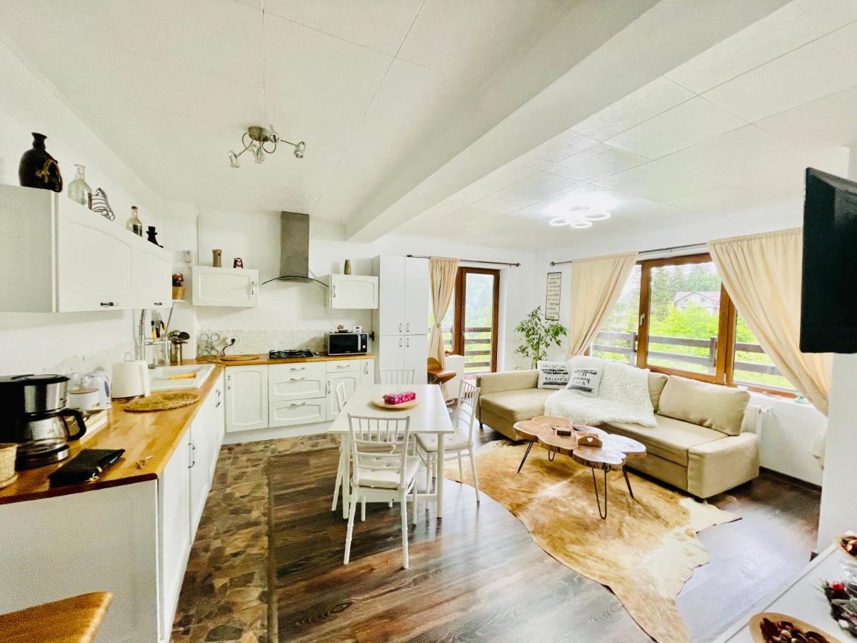 Delux Apartment Predeal Bagian luar foto
