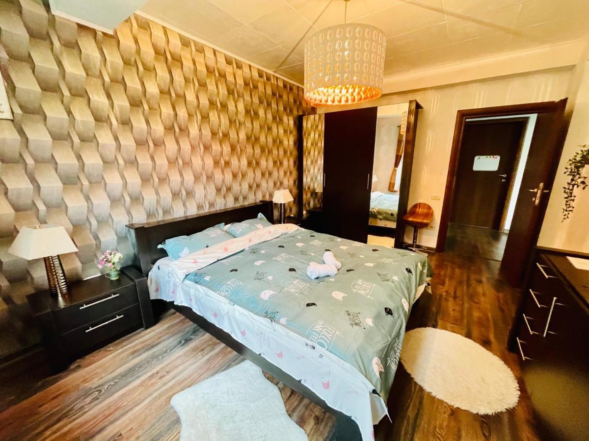 Delux Apartment Predeal Bagian luar foto